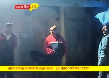 अमळनेरात काळ्या बाजारात जाणारे धान्य पकडले !