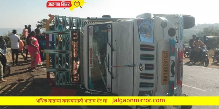 सप्तशृंगी गडावर भाविकांच्या गाडीचा अपघात ; ३२ जखमी !