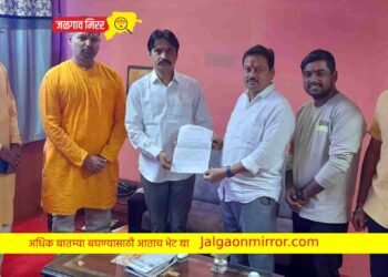 जळगावातील महापालिकेच्या शाळेतील हिंदू विद्यार्थ्यांवर विनाकारण ख्रिसमस लादू नये !