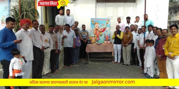 प्रजासत्ताक दिनानिमित्त भारत माता व श्री सरस्वती पूजन युवक मंडळातर्फे उत्साहात