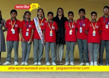 रोझलँड इंग्लिश मीडियम शाळेत विद्यार्थ्यांचा बक्षीस वितरण सोहळा