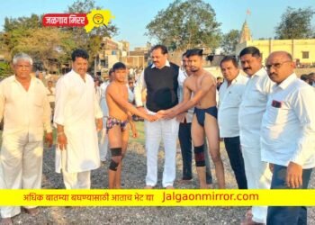 अमळनेरात रंगली कुस्त्यांची दंगल ; कोंडाजी व्यायामशाळा व मंगळग्रह सेवा संस्थेचे आयोजन !