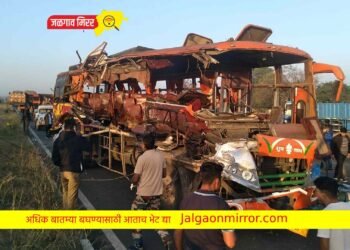 Breaking : साई भक्तांच्या बसला भीषण अपघात !