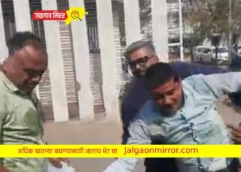 खळबळजनक : जिल्हाधिकारी कार्यालयात तरुणाचा आत्मदहनाचा प्रयत्न !