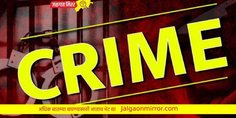 धक्कादायक : १०० रुपयांसाठी तरुणाचा हातच कापला ; दोन पोलिसांच्या ताब्यात !