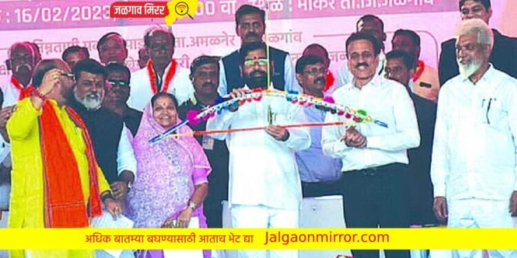 मोठी बातमी : शिंदे गटाला धनुष्यबाण चिन्ह !