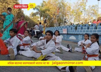 चित्तथरारक प्रात्यक्षिकांनी वेधले जळगावकरांचे लक्ष !