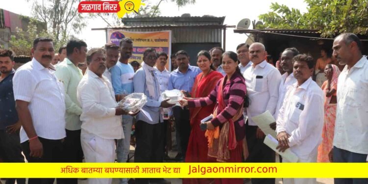 मुंदखेडे येथील आदिवासी भिल्ल वस्ती झाली प्रकाशमान