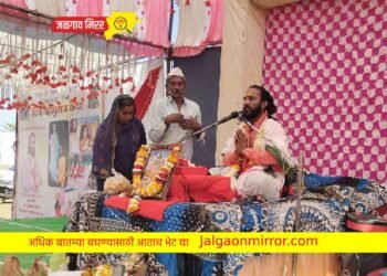 पहूर ग्रामस्थ महापुराणाच्या भक्तीत झाले तल्लीन !