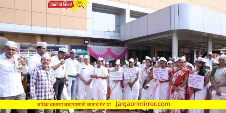 अमळनेरात निघाला जुनी पेन्शनसाठी भव्य मोर्चा !