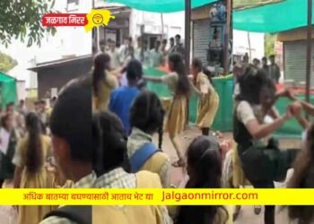 दहावीचा पेपर सुटताच मुलीच्या दोन गटात तुंबळ हाणामारी ; पहा व्हिडीओ !