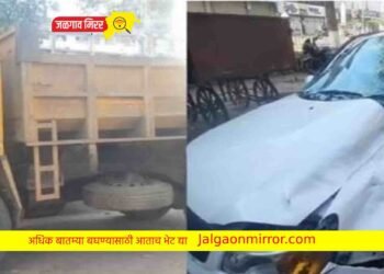टॉवर चौकात भरधाव डंपरने दिली कारला धडक ; तीन जखमी !
