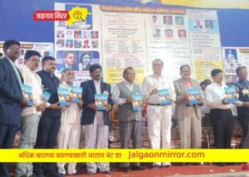 बौद्ध साहित्यिकांची भूमिका विश्वव्यापी – संमेलनाध्यक्ष डॉ.यशवंत मनोहर !