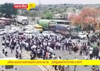 भरधाव ट्रकने दुचाकीवरील परिवाराला उडवले !