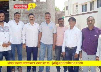 स्वयंभू महादेवाचे डॉ.अश्विन सोनवणे यांच्या हस्ते जलाभिषेक !