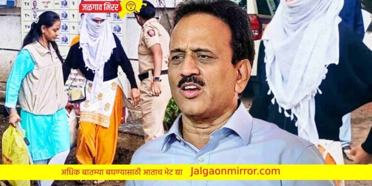 मंत्री महाजन यांच्यासमोर करणार होते भाऊ – बहिण आत्मदहन पण…