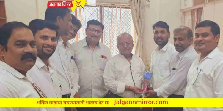प्रा.बालाजी कांबळे यांना डॉक्टरेट पदवी प्रदान