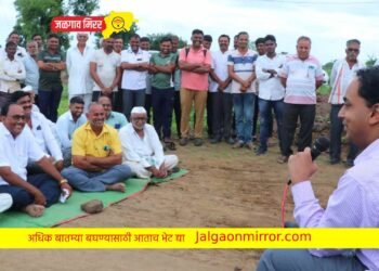 आपण समाधानी आहात का ? ; जिल्हाधिकारी प्रसाद यांचा शेतकऱ्यांना भावनिक प्रश्न !