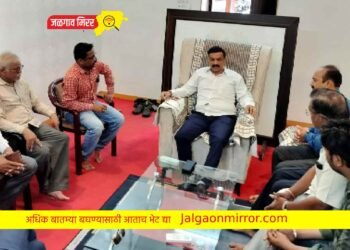 जळगावच्या समस्येबाबत जनतेने वाचला नगरसेवक डॉ.सोनवणेकडे पाढा !