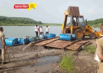 तहसीलदार व पोलिसांची मोठी कारवाई : वाळूमाफियांना बसणार लगाम !