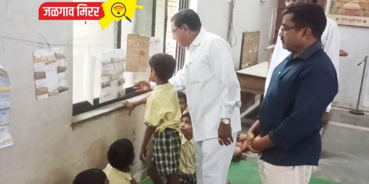 अमळनेरात आंतरराष्ट्रीय तृणधान्य वर्षानिमित्त तृणधान्य प्रदर्शन !