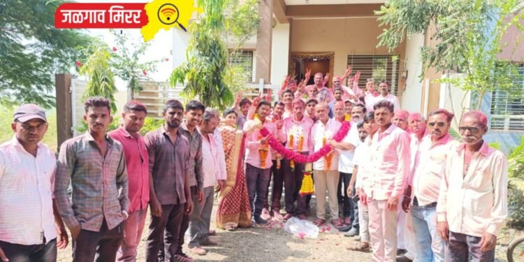 डॉ.कमलाकर पाटलांनी केला नवनिर्वाचित सरपंचसह सदस्यांचा सत्कार