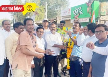 ‘संविधान साक्षरता सायकल रॅलीचे” अमळनेरात स्वागत !