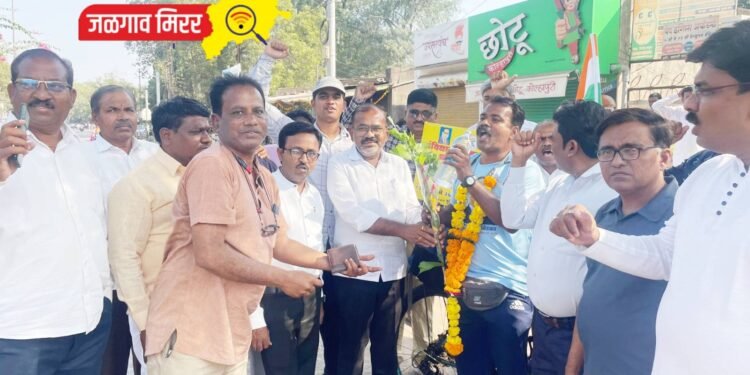 ‘संविधान साक्षरता सायकल रॅलीचे” अमळनेरात स्वागत !