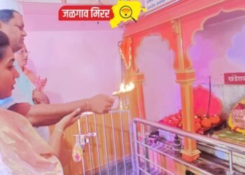 २०० वर्षे पूरातन म्हाळसा देवीची डॉ.पाटील यांच्या हस्ते महाआरती