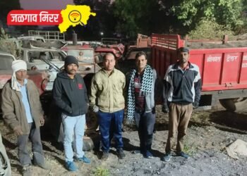 चाळीसगाव महसूल पथकाची कारवाई : अवैध वाळूचे ट्रॅक्टर पकडले !