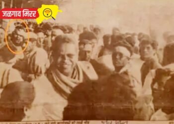 उपमुख्यमंत्री फडणवीसांनी शेअर केला कारसेवक असल्याचा फोटो !