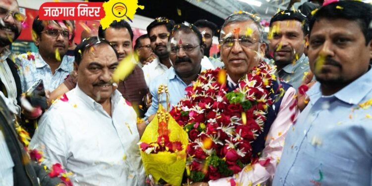 जळगावात उद्योजक अशोक जैन यांचे जल्लोषात स्वागत !