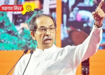 ठाकरेंचा घणाघात : डीलर असलेल्यांना पक्षात घेतले !