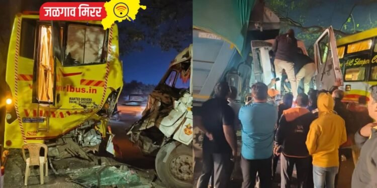 दोन वाहनांचा चक्काचूर : ८ जण जखमी !