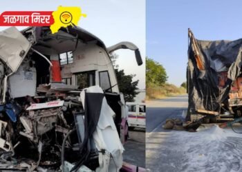 बस व ट्रकची समोरासमोर धडक : १५ पेक्षा अधिक प्रवासी जखमी