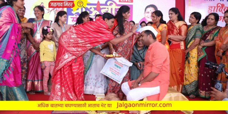 आ. चव्हाणांचा भाऊबीज सोहळा ठरला हजारो आशा-अंगणवाडी सेविका यांच्यासाठी मोठा आधार