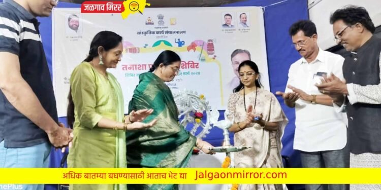 तमाशा लोककलेच्या संवर्धनासाठी शासन कटीबद्ध