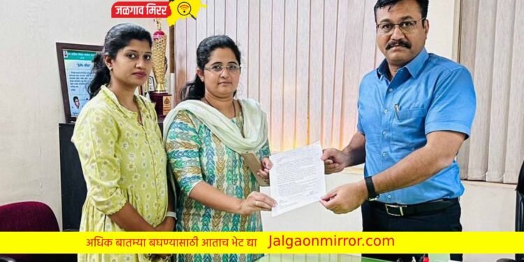 चिमुकल्यांच्या सुरक्षेसाठी सरसावल्या दोन माता, जिल्हाधिकाऱ्यांची घेतली भेट