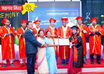 फिजीओथेरेपी महाविद्यालयाचा पदवी प्रदान सोहळा जल्लोषात