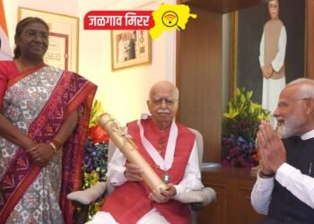 राष्ट्रपती मुर्मू यांच्या हस्ते लालकृष्ण अडवाणी यांना भारतरत्न प्रदान