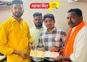 लग्नाला जाणे पडले महागात : चोरट्यांचा शिक्षणाच्या पैश्यावर डल्ला