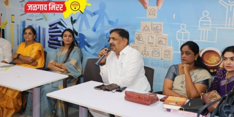 आपल्याला सावधानतेने निडरपणे जनतेत जाऊन यश मिळवायचे ; प्रदेशाध्यक्ष रोहिणी ताई खडसे !