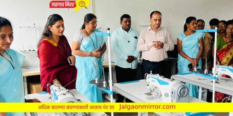 ओझर येथील रेडिमेड गारमेंट युनिट मध्ये मिळाला ३० महिलांना रोजगार,