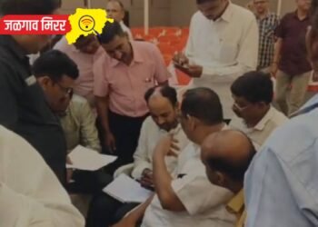 जळगावात मुख्यमंत्र्यांच्या सभेनंतर शिक्षकांना पैसे वाटप ; अंधारेंनी केला व्हिडीओ व्हायरल