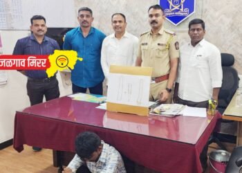 बंद घर फोडणाऱ्या संशयिताला पोलिसांनी ठोकल्या बेड्या