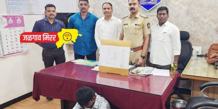 बंद घर फोडणाऱ्या संशयिताला पोलिसांनी ठोकल्या बेड्या