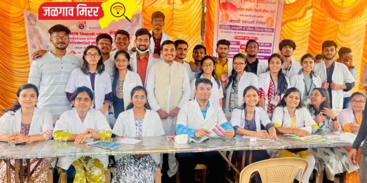 मेडेव्हिजन अंतर्गत वैद्यकीय विद्यार्थ्यांची “आषाढी आरोग्य सेवा”