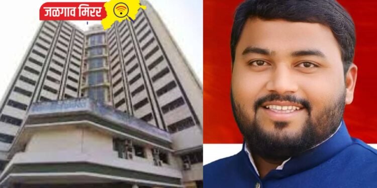 महापालिकेच्या शाळा बंद करण्याचे जळगावात रॅकेट ; तरुणांचे मुख्यमंत्र्यांना पत्र