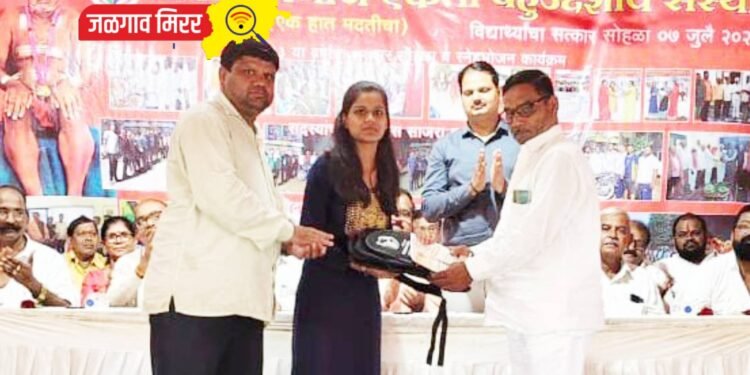 चाळीसगावातील गवळी समाजाच्या सत्काराने गुणवंतांना मिळाले प्रोत्साहन !