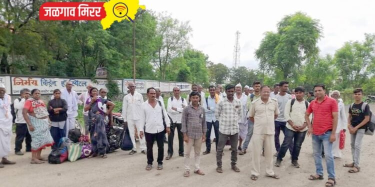 पंढरपूरला विठ्ठल दर्शनाला जाणाऱ्या वारकऱ्यांच्या मदतीला धावली मुक्ताईची लेक